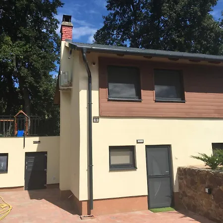 Balaton Wellness Tom Cat Nyaralo 1 Wellness Es 1 Gyermekbarat Apartmannal בית נופש *