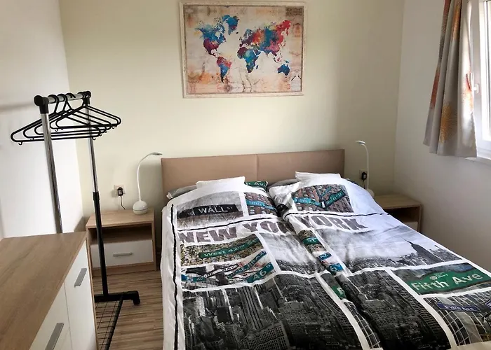 Balaton Wellness Tom Cat Nyaralo 1 Wellness Es 1 Gyermekbarat Apartmannal