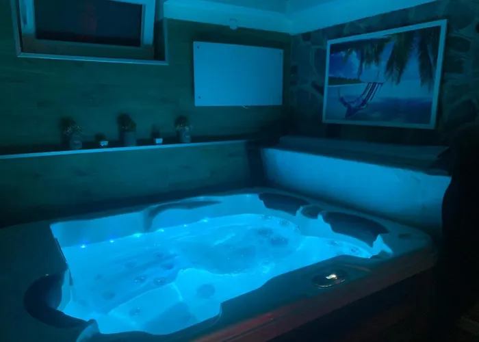 Balaton Wellness Tom Cat Nyaralo 1 Wellness Es 1 Gyermekbarat Apartmannal * Kovagoors